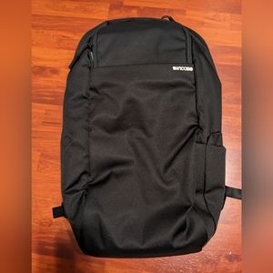 Incase DSLR bag